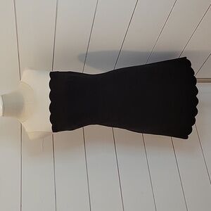 LOFT Ann Taylor size 0 mini dress scalloped fabric detail at chest and bottom